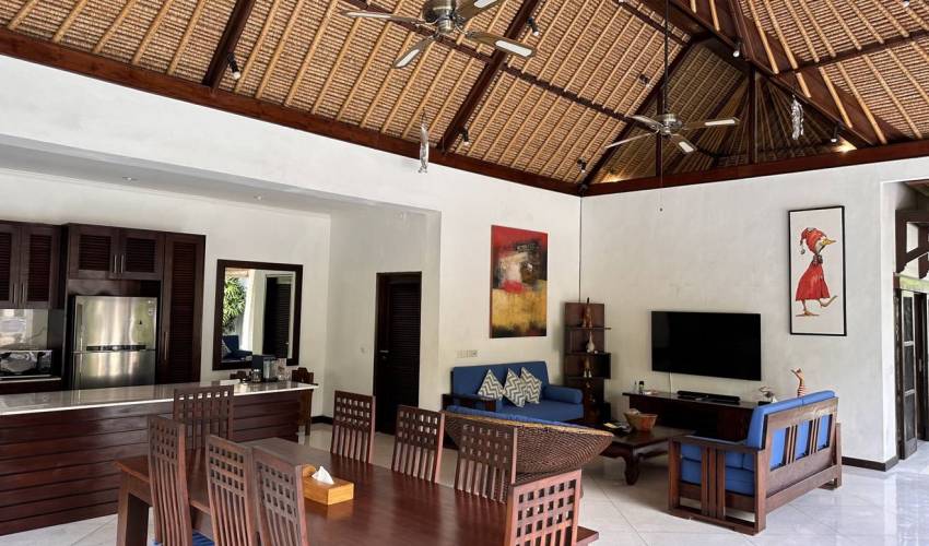 Seminyak Villa 3600 — image 13