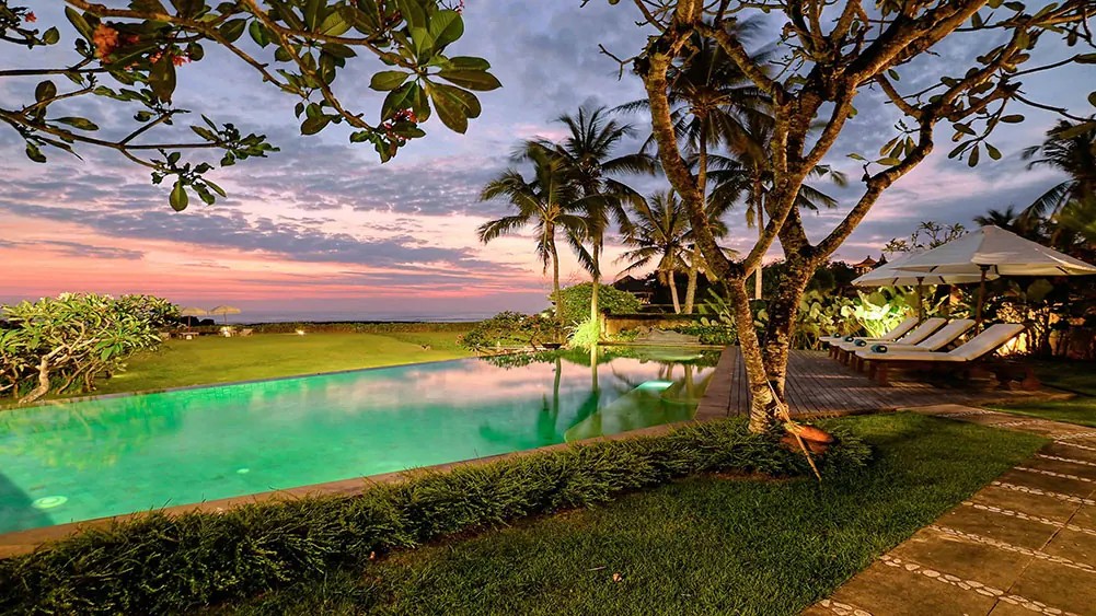 4 BR Beachfront Balinese Villa Canggu — 4BR Villa Rental in Seseh — image 2