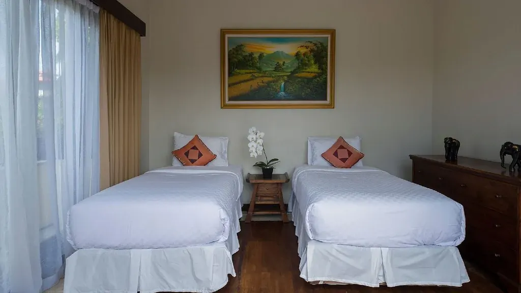 5 BR Private Villa Seminyak — 5BR Villa Rental in Seminyak — image 16