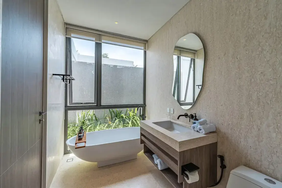 4 BR Beachfront Family Retreat Canggu — 4BR Villa Rental in Canggu — image 14