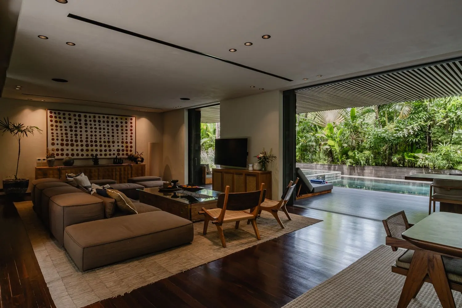 Ocean Palm — 7BR Estate Rental in Pererenan — image 4