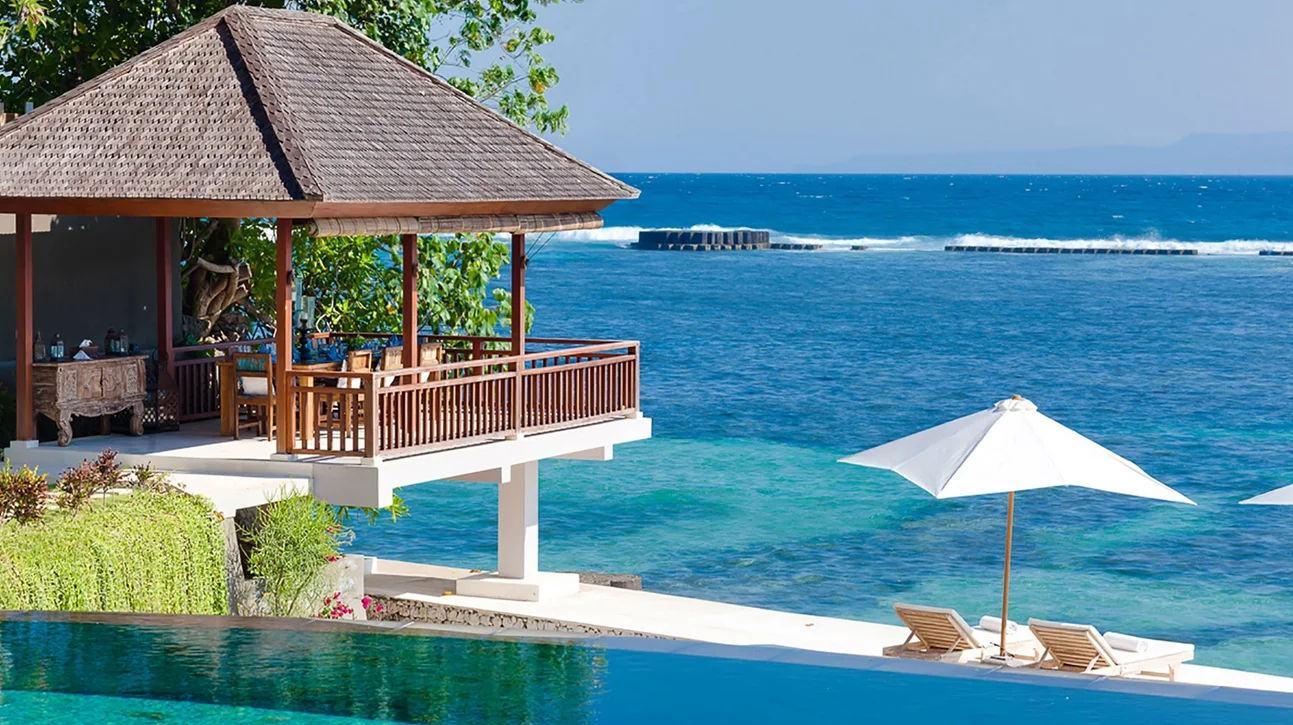 4 Bdr Luxury Beachfront Villa with Private Pool & Elevated Beach on Bali’s East Coast — image 10