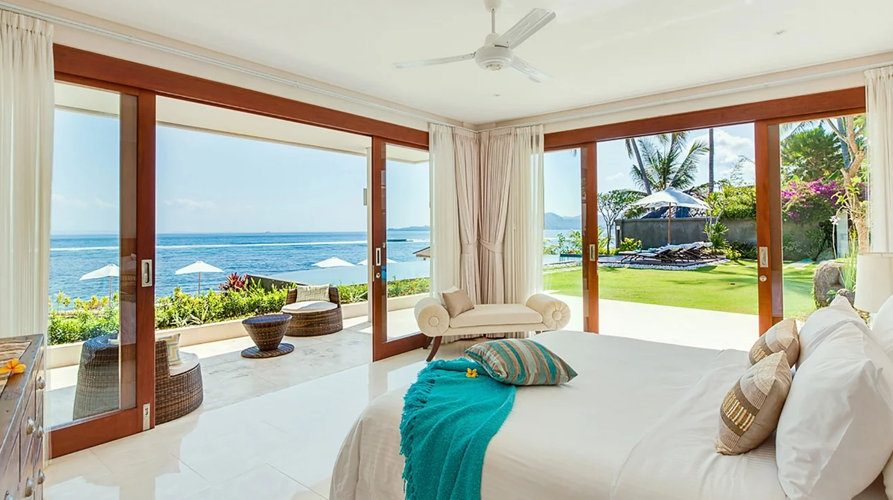 4 Bdr Luxury Beachfront Villa with Private Pool & Elevated Beach on Bali’s East Coast — image 19