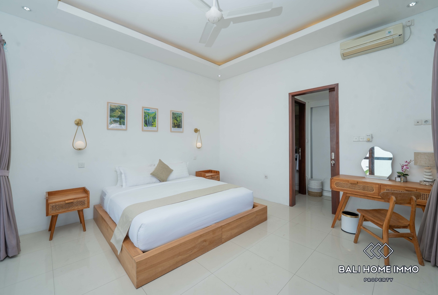 4 Bedroom Family Villa For Rent In Canggu Berawa — image 10