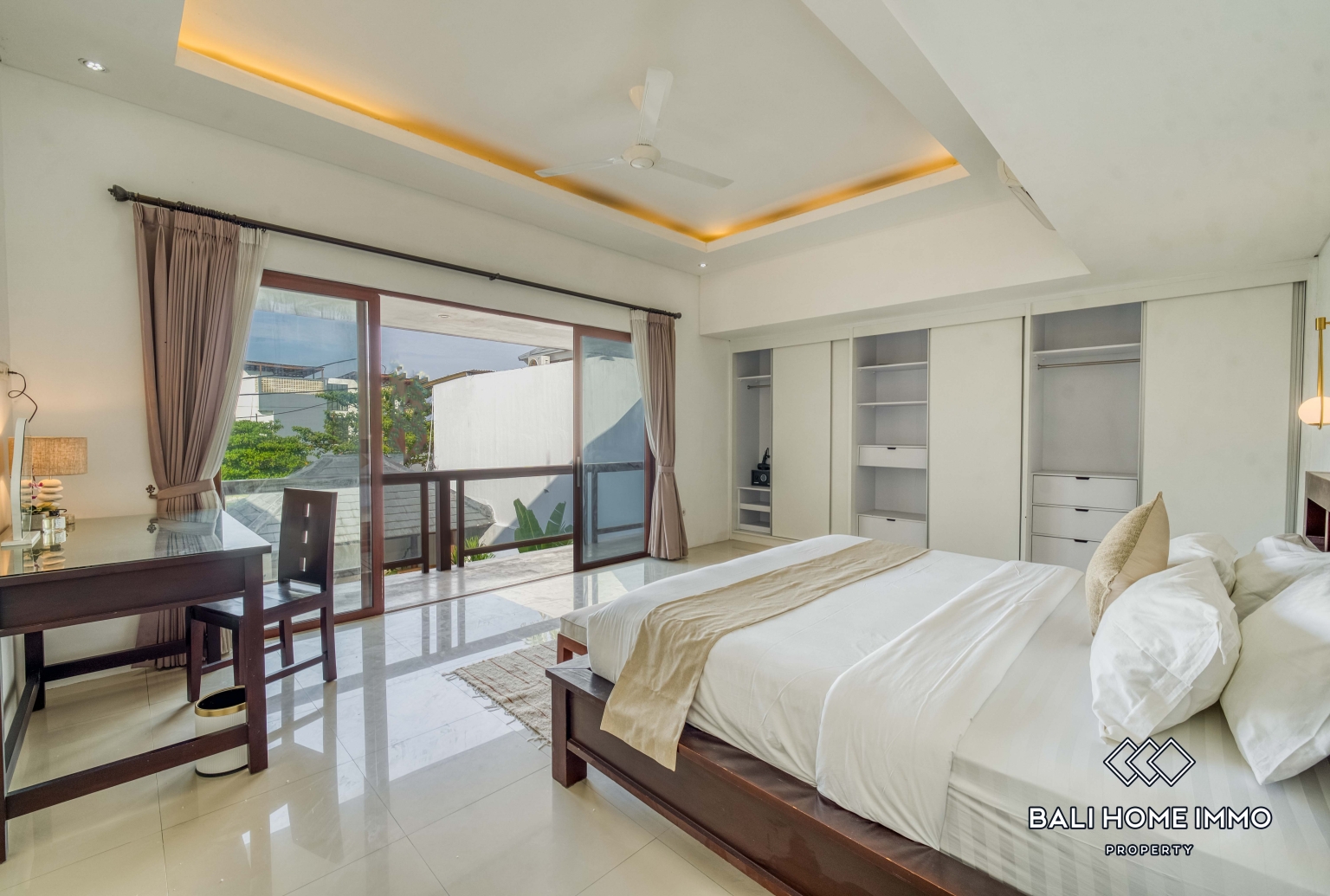 4 Bedroom Family Villa For Rent In Canggu Berawa — image 13