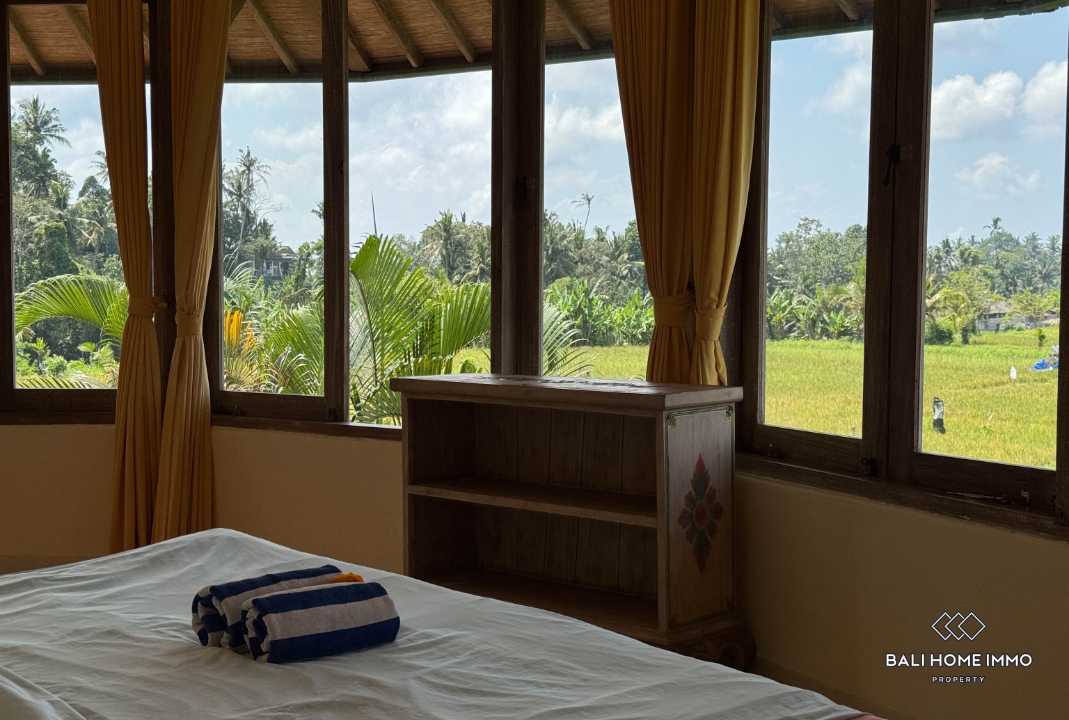 4 bedroom family villa with ricefield view for rent in Ubud — image 11