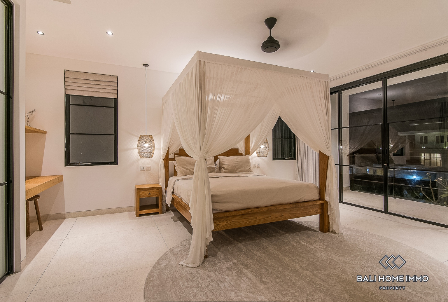 4 Bedroom Modern Designed Villa For Rent in Umalas — image 12