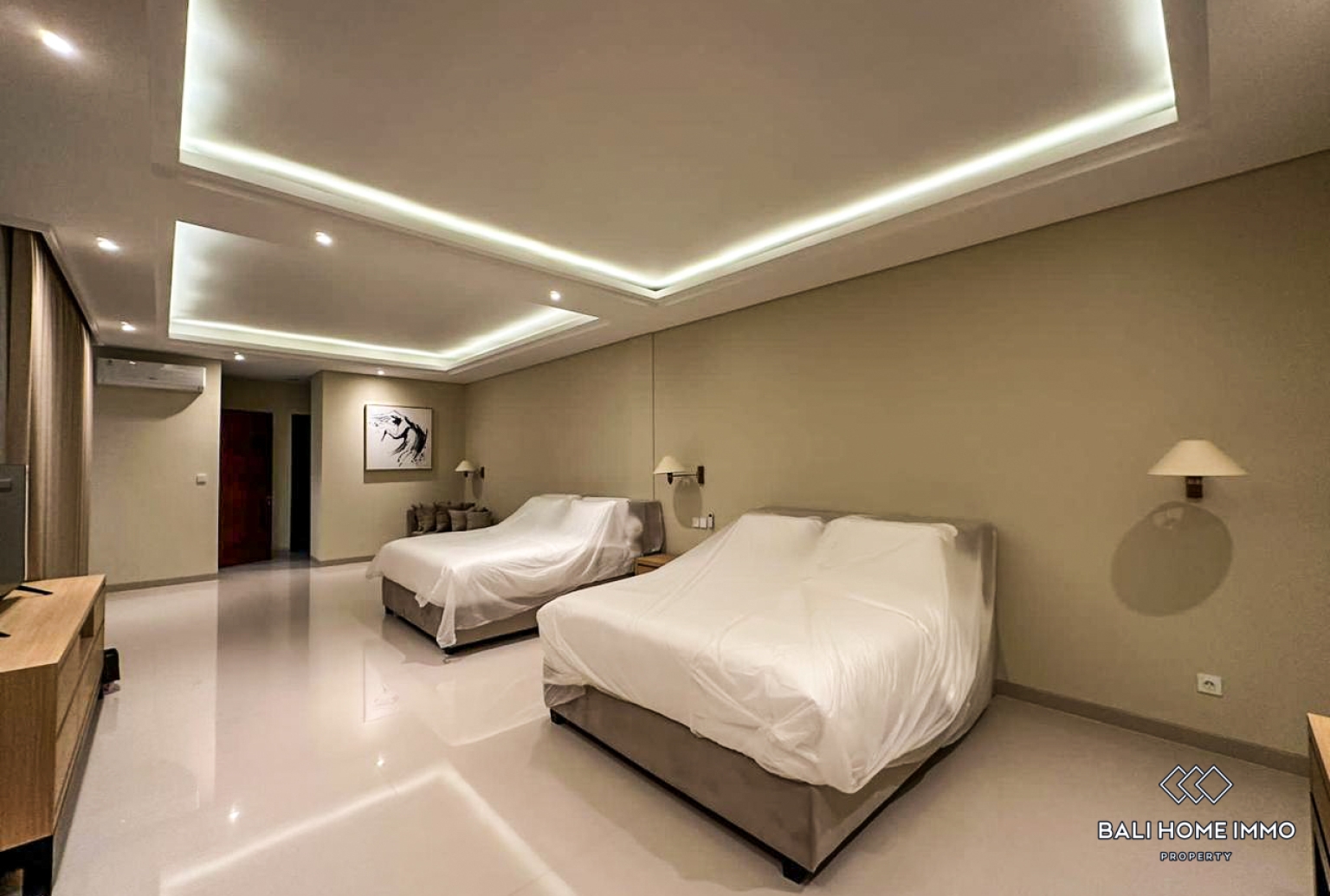 4 Bedroom Modern Villa For Rent in Batu Bolong Canggu — image 7