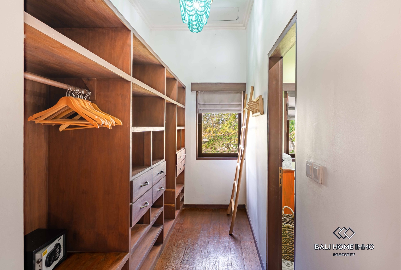 4 Bedroom Villa for Rental in Bali Pererenan — image 17