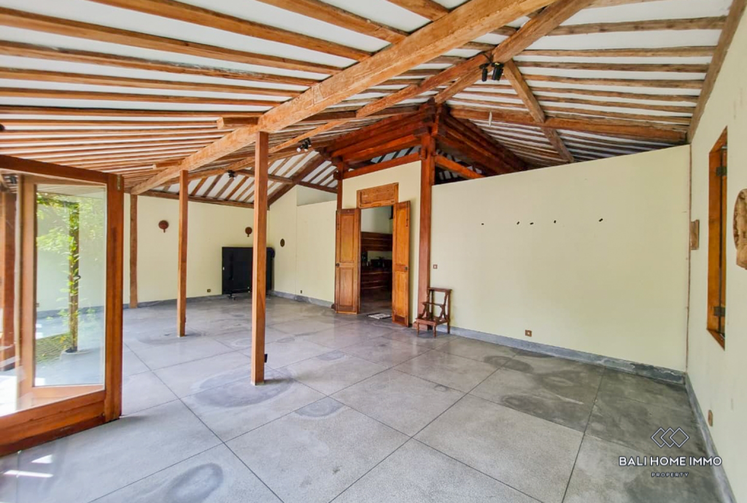 4 Bedroom Villa for Yearly Rental in Bali Umalas — image 16