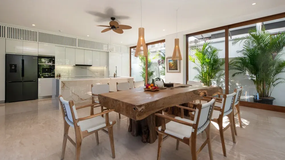 4 BR Contemporary Rooftop Villa Sanur — 4BR Villa Rental in Sanur — image 4