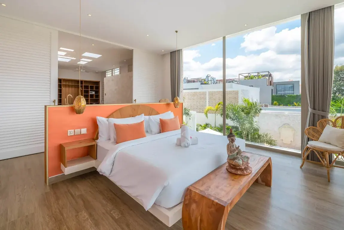 5 BR Beachfront Infinity-Pool Villa Canggu — 5BR Villa Rental in Canggu — image 1