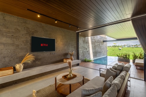 3BR Canggu Paddy View Pool Villa | Near Gym in Pererenan, Bali — image 14