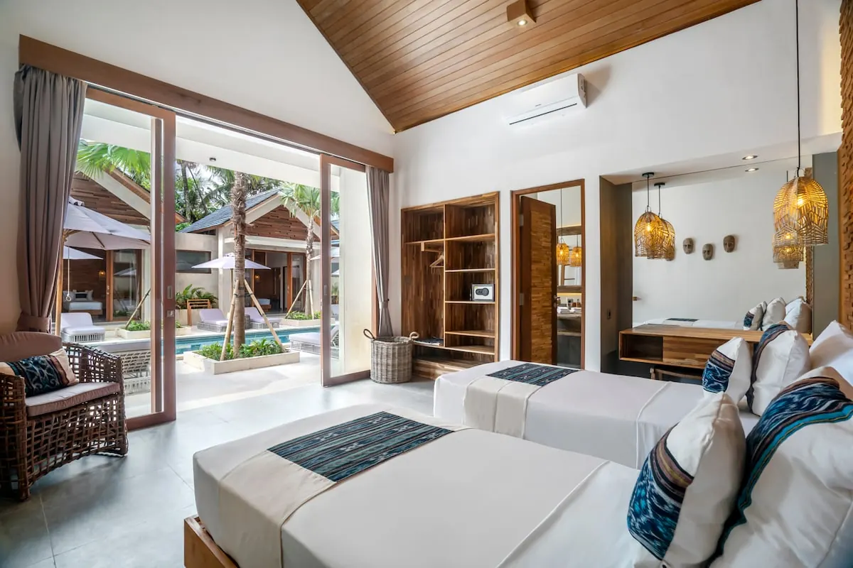 10 BR Tropical-Modern Pool Estate Ubud — 10BR Estate Rental in Ubud — image 14