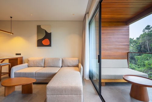 Novo 3.4 - Studio with Jungle View Balcony, Ubud in Ubud, Bali — image 16