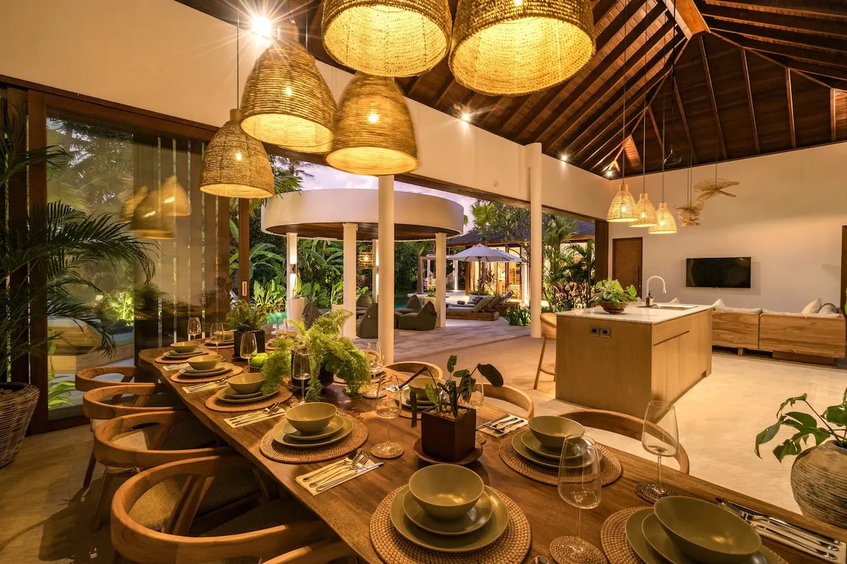 6 BR Tropical Garden Pavilion Villa Ubud — 6BR Villa Rental in Ubud — image 14