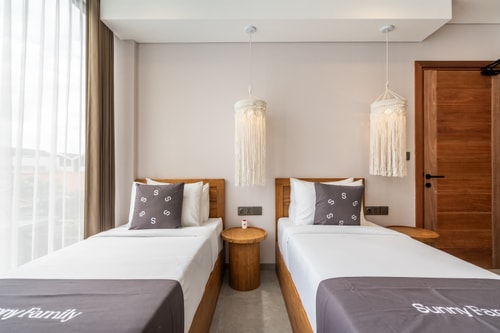 2BR Luxury Canggu | Rooftop Gym, Sauna & Pool in Canggu, Bali — image 4