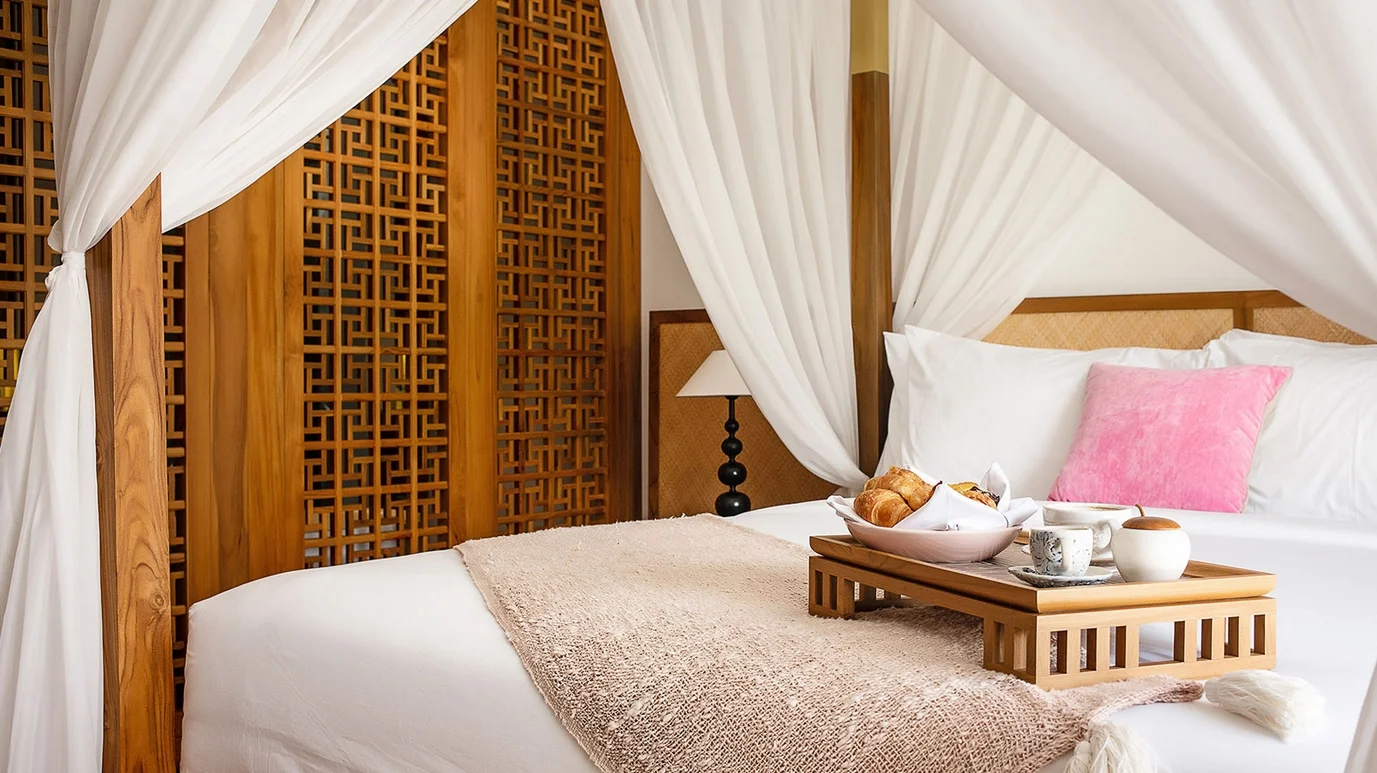 5-Bedroom Luxury Villa in Canggu – Modern Chic Meets Tropical Ease — image 15