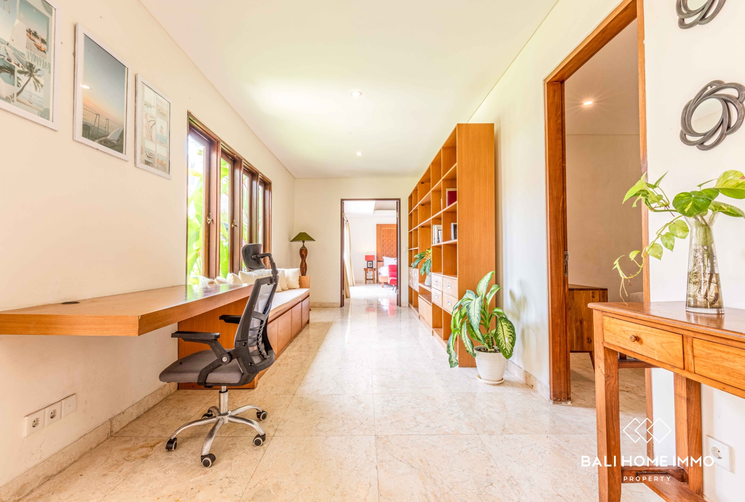 5 Bedroom Family Villa for Rent in Canggu Berawa — image 8