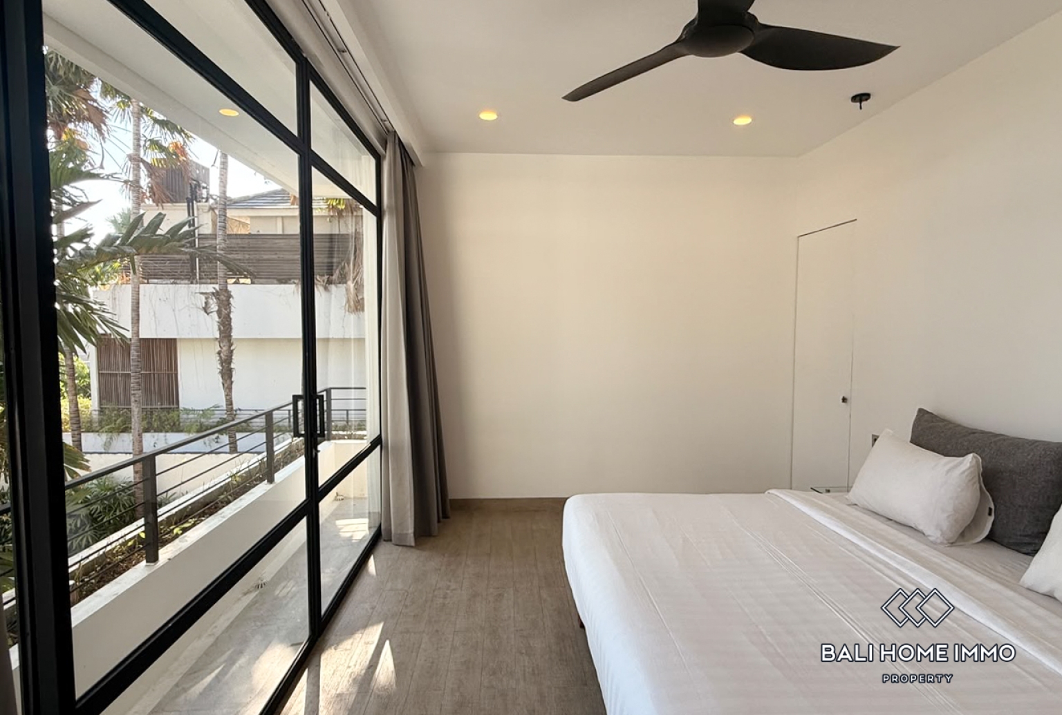 5 Bedroom Family Villa for Rent in Canggu Residential Side — image 9