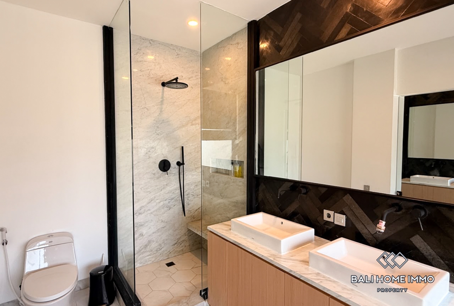 5 Bedroom Family Villa for Rent in Canggu Residential Side — image 15