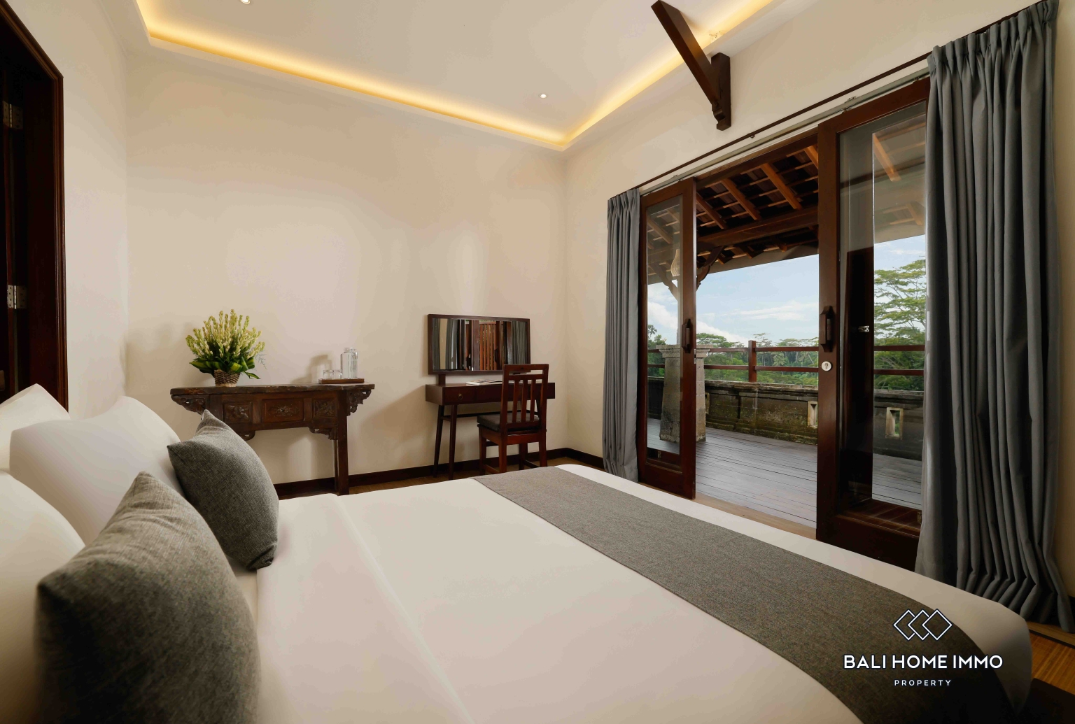 5 bedroom Jungle View Villa For Rent in Ubud — image 10
