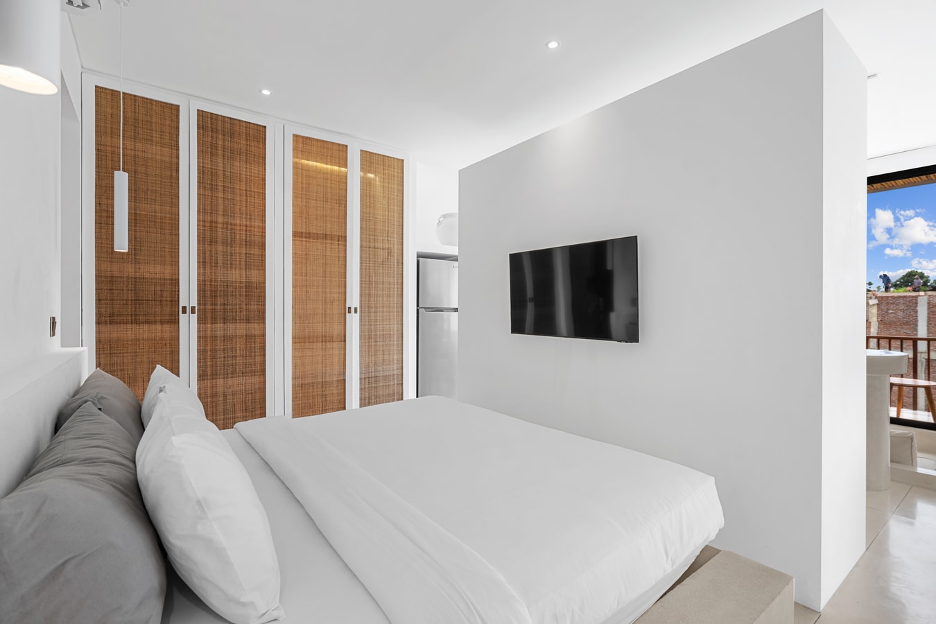 1BR Luxe Pererenan Apart | Pool, Near Café & Beach in Canggu, Bali — image 7