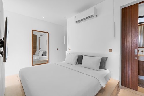 Modern 1BR Pererenan Apart | near Gyms & Beaches in Canggu, Bali — image 4