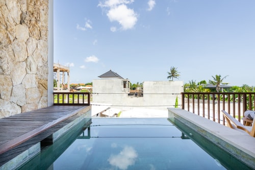 Chic 1BR Apartment near Pererenan Beach - Pool Balcony - Canggu, Bali — image 16
