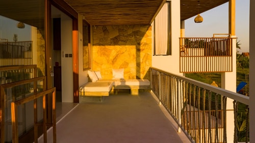 Refined 1BR Canggu | Balkon Sunset Estetik - Canggu, Bali — image 6