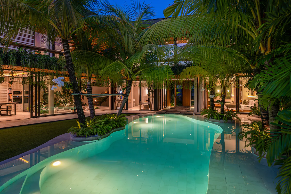 Coco Bay — 8BR Villa Rental in Canggu — image 1