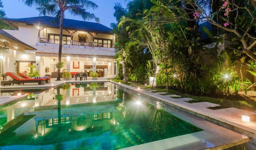 Seminyak Villa 3582 — image 2