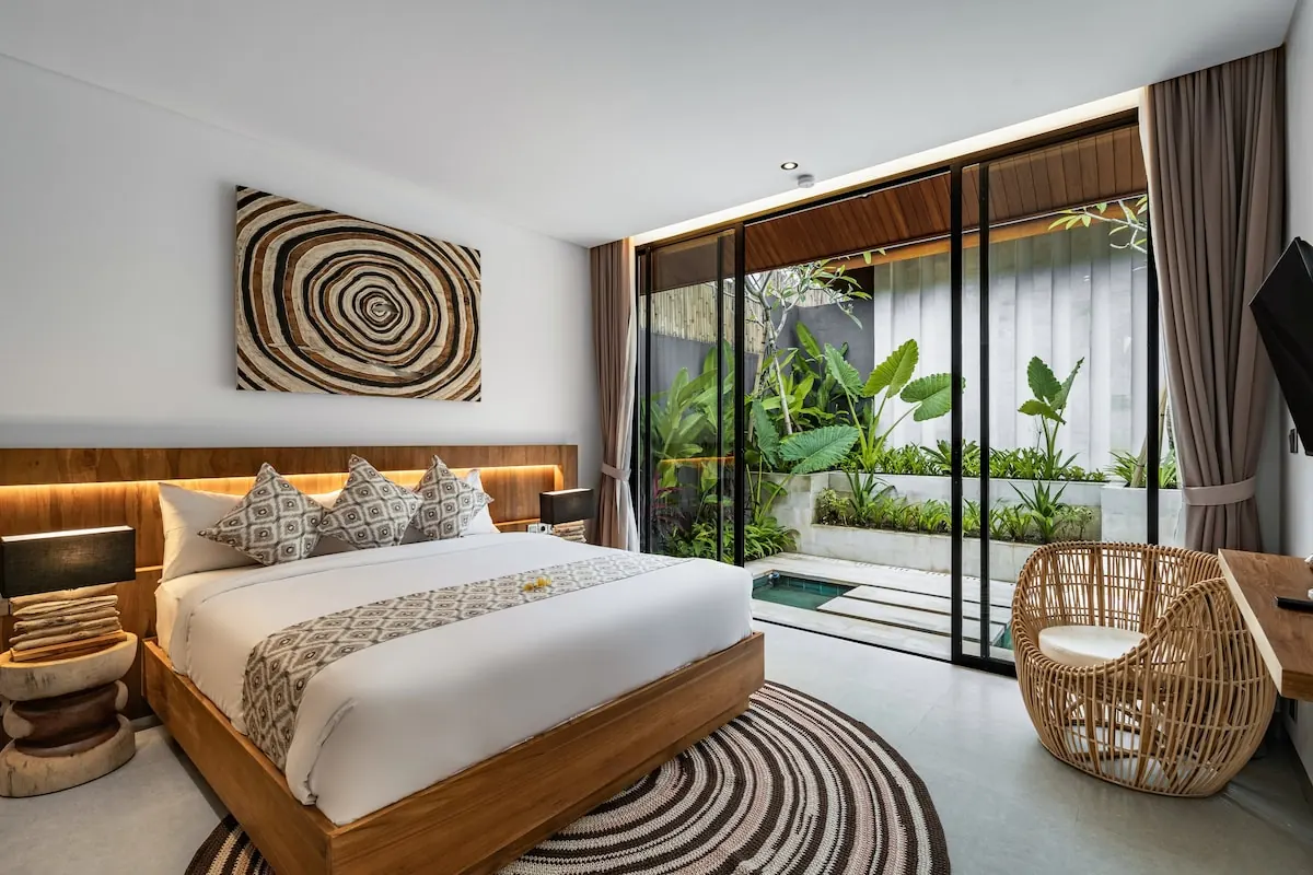 4 BR Tropical-Modern Pool Villa Ubud — 4BR Villa Rental in Ubud — image 8