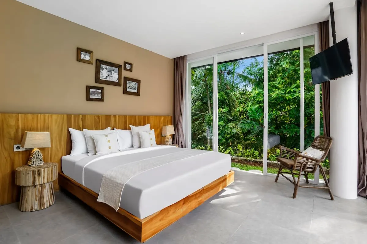6 BR Rice-Field Jungle Villa Ubud — 6BR Villa Rental in Ubud — image 10