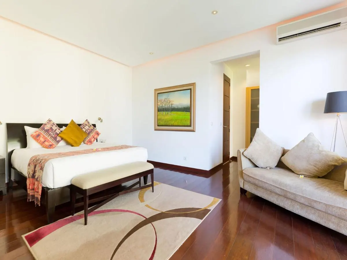 6 BR Ocean-View Garden Villa Sanur — 6BR Villa Rental in Sanur — image 17