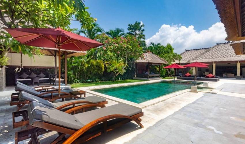 Seminyak Villa 3584 — image 2