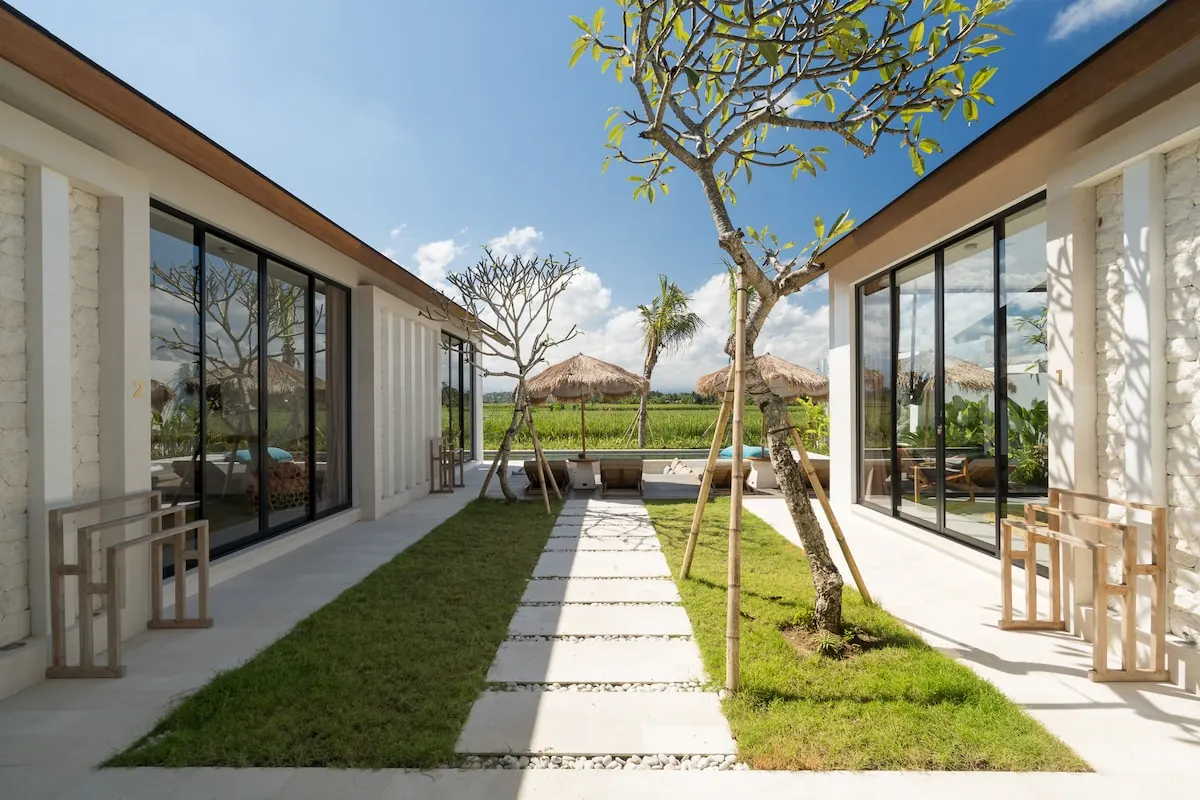 3 BR Rice-Field Tropical-Modern Villa Ubud — 3BR Villa Rental in Ubud — image 14