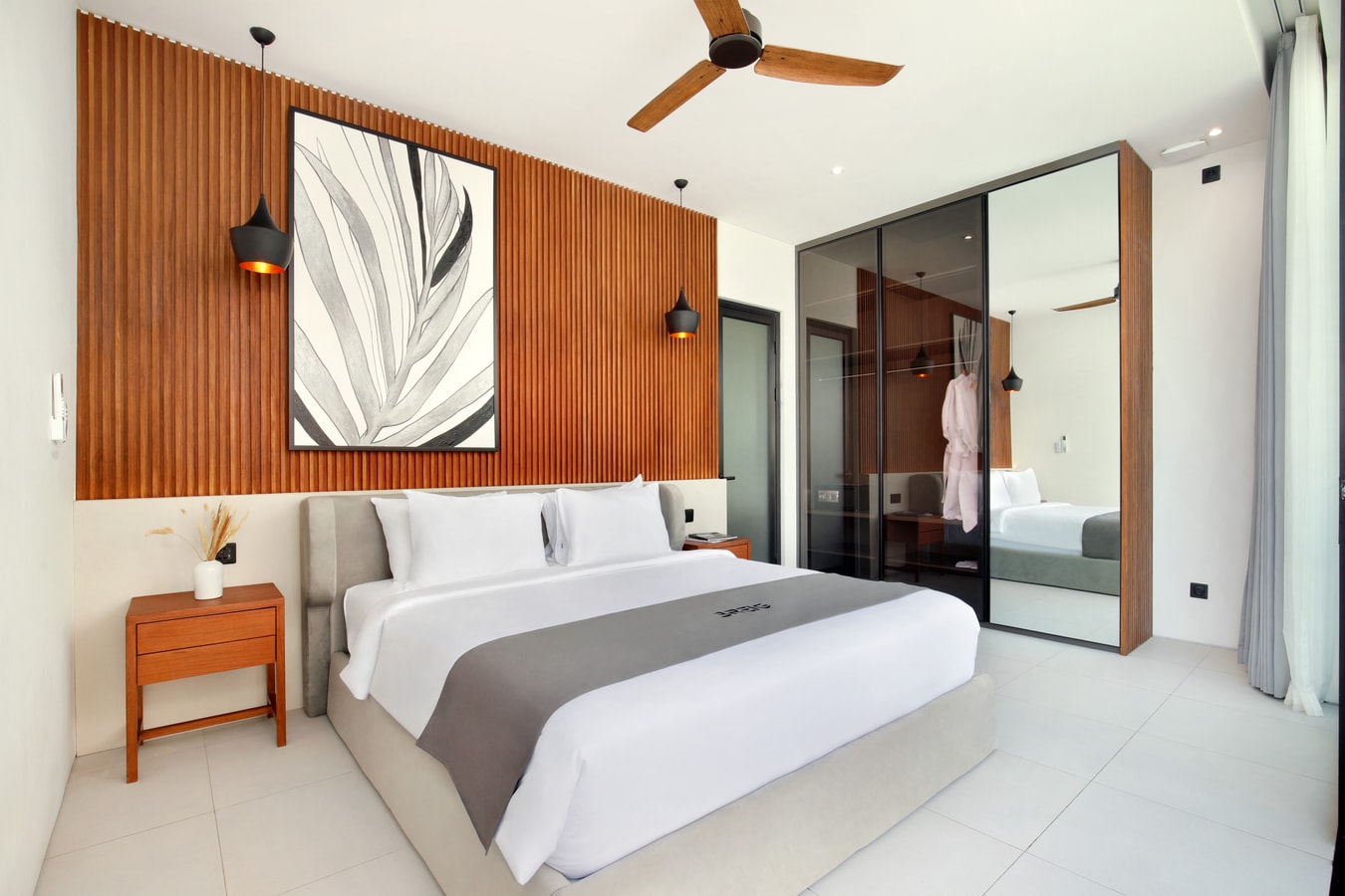 Canggu 3BR Oceanview Villa, Private Pool & Rooftop in Pererenan, Bali — image 7