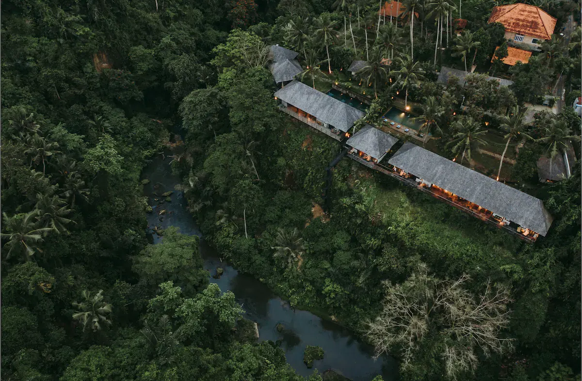 9 BR Tropical Garden Open-Air Estate Ubud — 9BR Estate Rental in Ubud — image 12