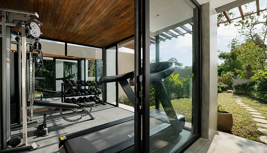 7 BR Tropical-Modern Gym Villa Canggu — 7BR Villa Rental in Canggu — image 4