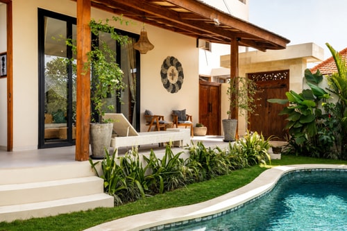 3BR Canggu Villa | Canopy Beds, Paddy Views, Pool in Pererenan, Bali — image 10