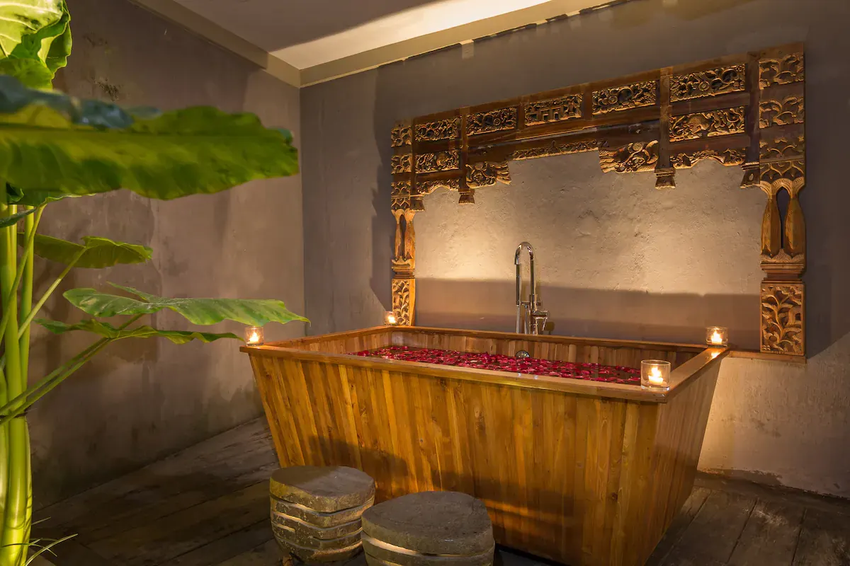 8 BR Wellness Tranquil Estate Canggu — 8BR Estate Rental in Canggu — image 4