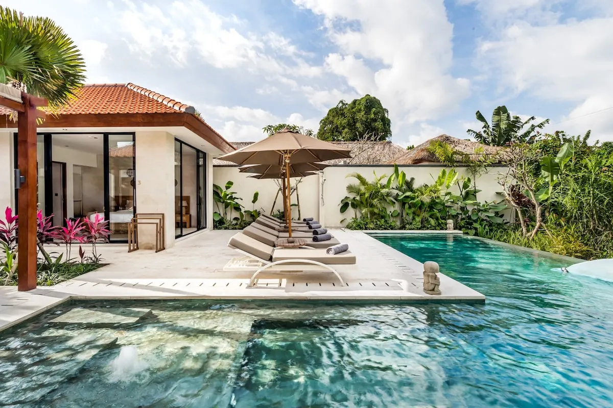 3 BR Tropical Garden Pavilion Retreat Ubud — 3BR Villa Rental in Ubud — image 1