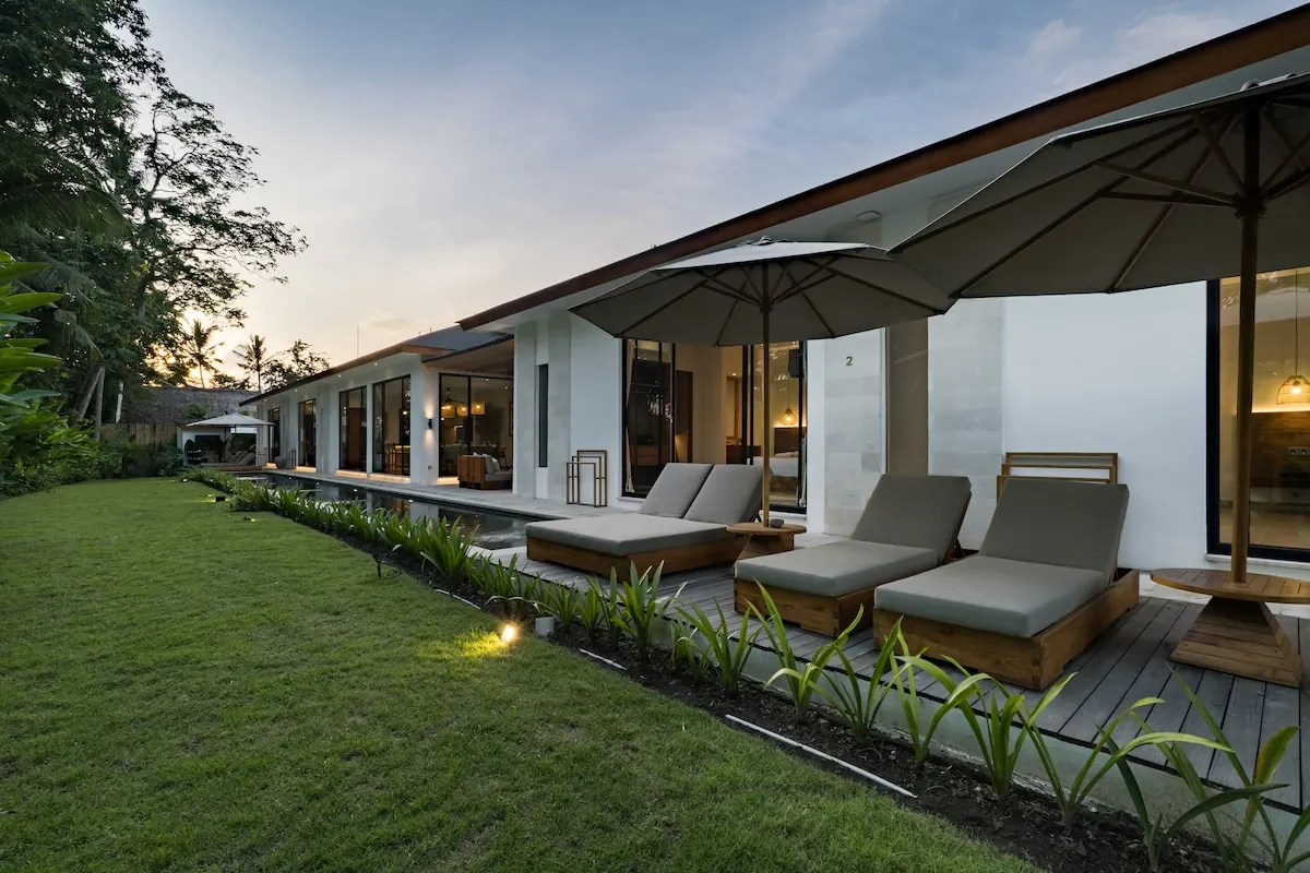 4 BR Jungle Infinity-Pool Villa Ubud — 4BR Villa Rental in Ubud — image 5