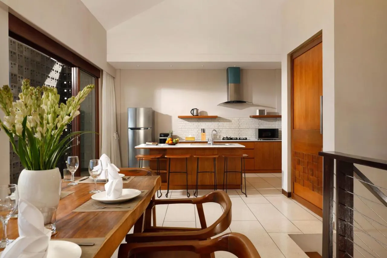 3 BR Hilltop Pool Villa Nusa Dua — 3BR Villa Rental in Nusa Dua — image 7