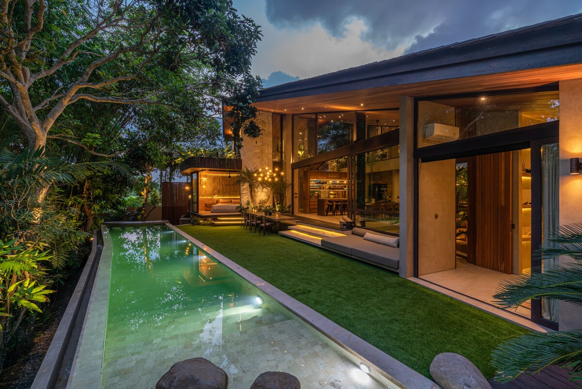 House Terra — 5BR House Rental in Pererenan
