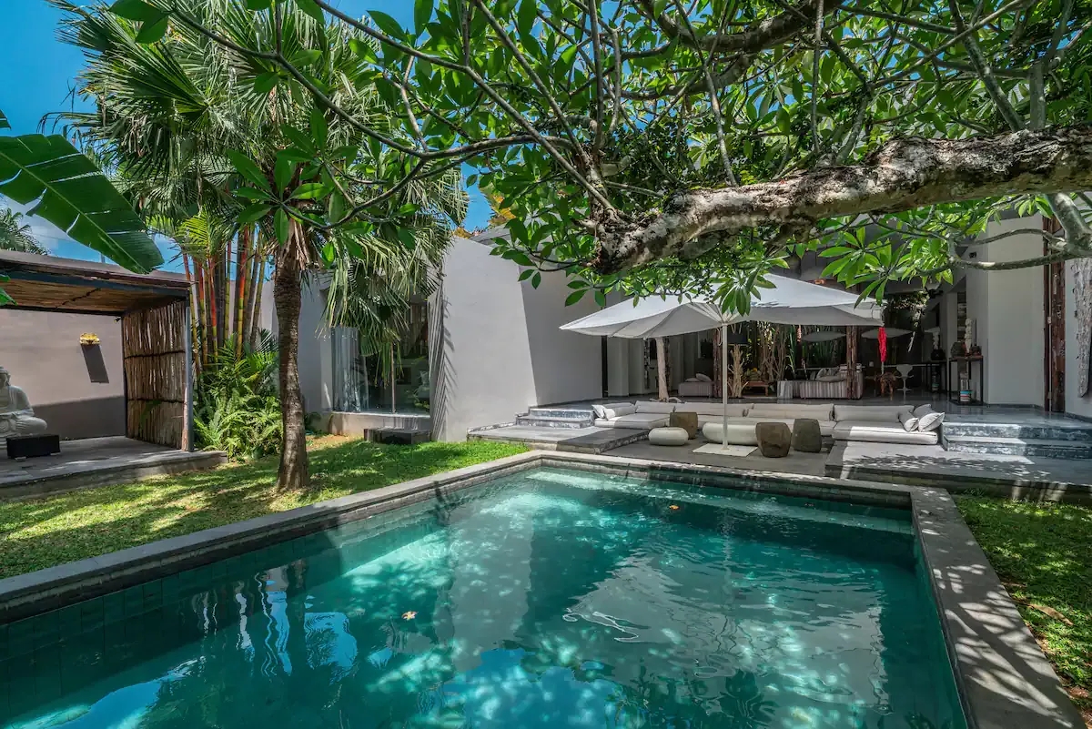 4 BR Open-Air Family Villa Canggu — 4BR Villa Rental in Canggu — image 4
