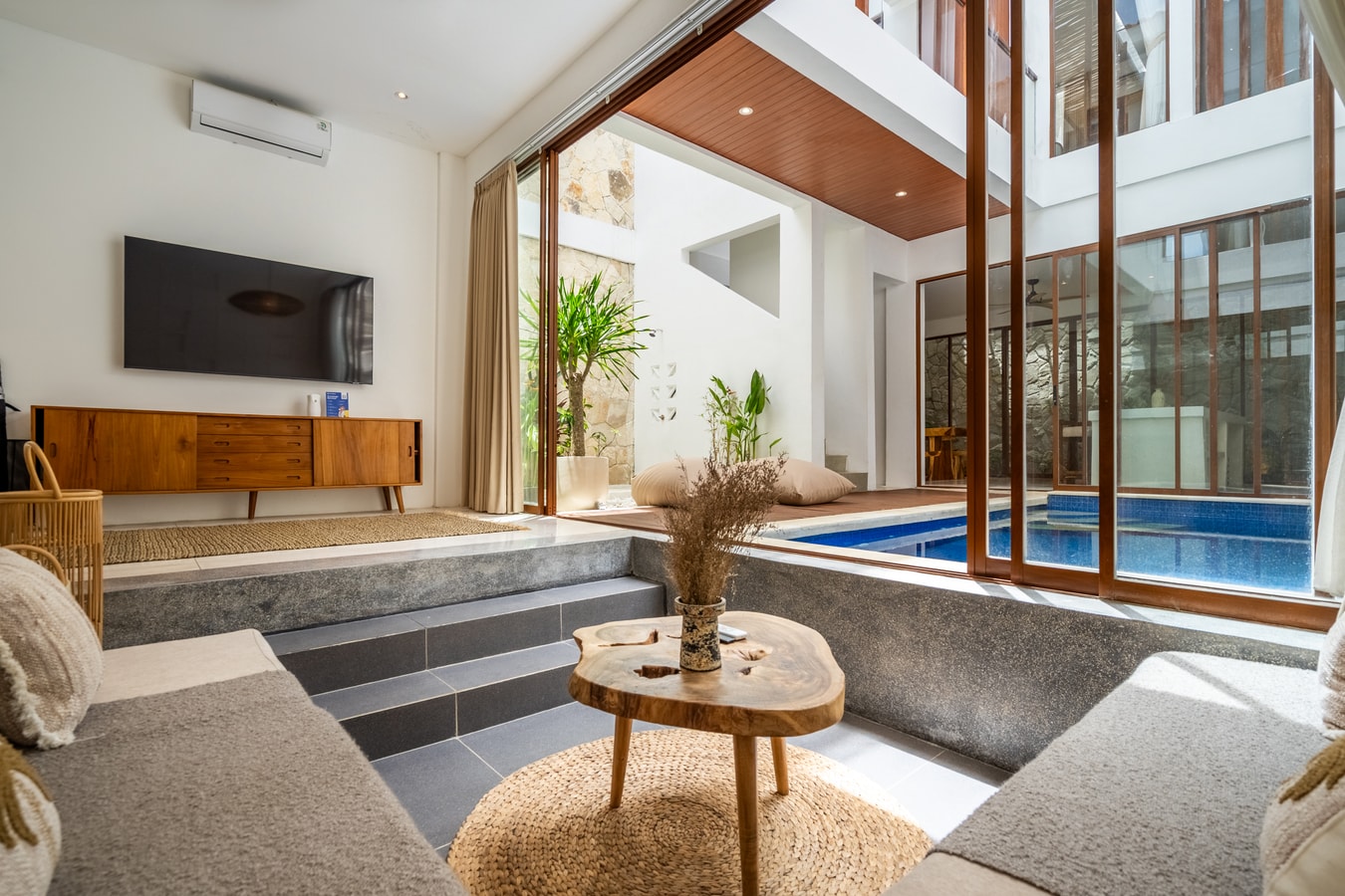 2BR Bingin Villa | Pool and Rooftop, Near Beaches in Bingin, Bali