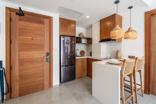 2BR Luxury Canggu | Rooftop Gym, Sauna & Pool in Canggu, Bali — image 8
