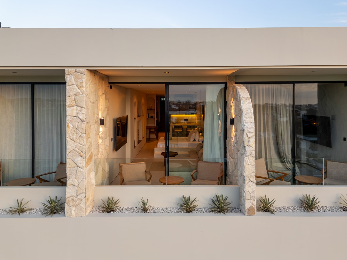 Studio 1BR Canggu | Scenic Rice Field Views & Pool - Canggu, Bali — image 19